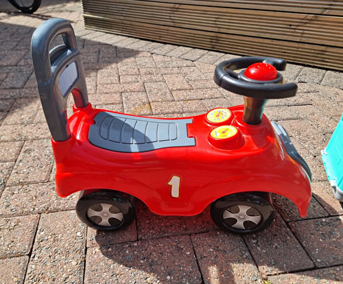 Red plastic toddler push - red,